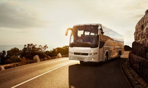 Volvo Bus B8R coach versatility