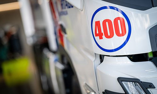 Cartage Australia marks 400 Volvo Truck